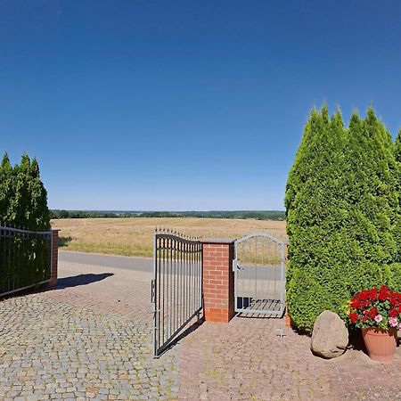 Neu Schloen Ferienwohnung Seeblick מראה חיצוני תמונה