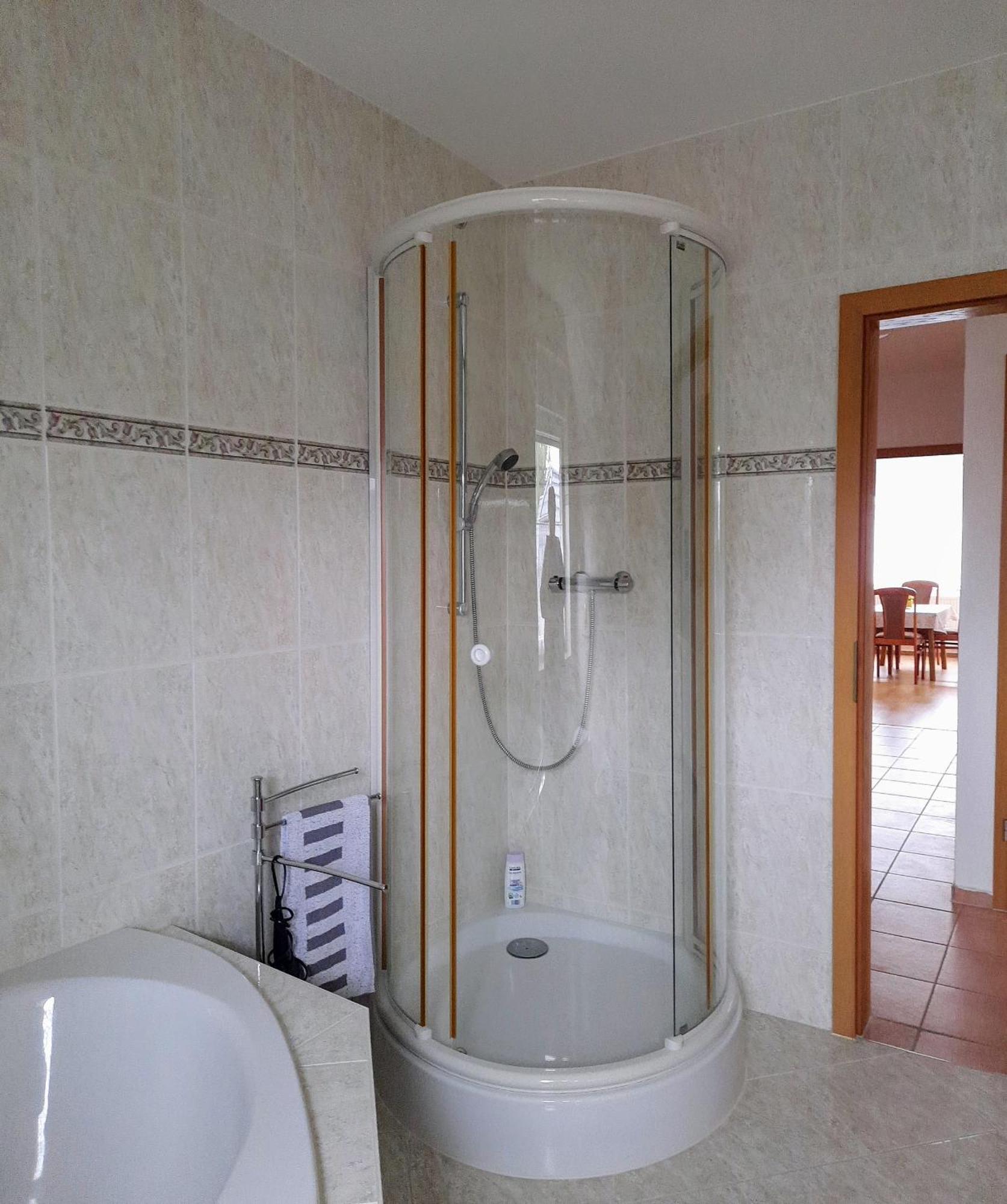 Neu Schloen Ferienwohnung Seeblick מראה חיצוני תמונה