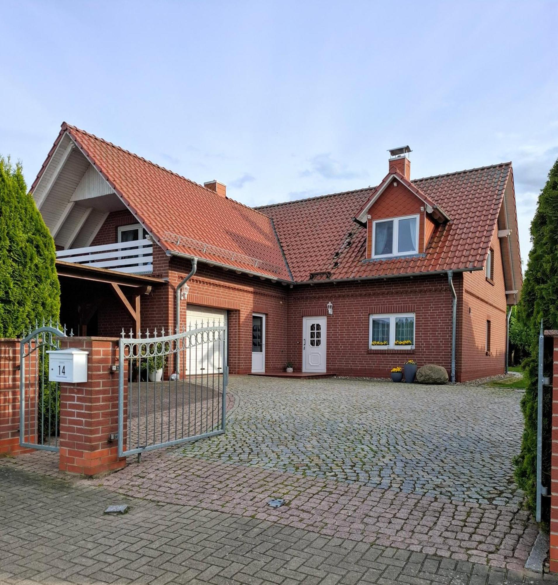 Neu Schloen Ferienwohnung Seeblick מראה חיצוני תמונה